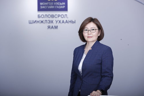 Г.Батнэмэх: Хичээл сонголт баталгаажуулахад оюутнаас төлбөр шаардахгүй байхыг даалгасан